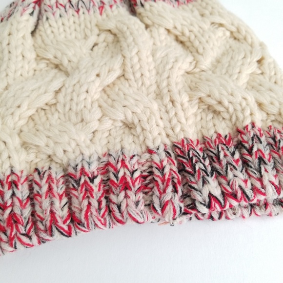 Do Everything In Love Beanie - Picture 4 of 4